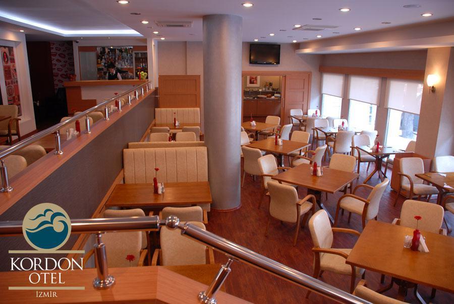 Kordon Hotel Alsancak Esmirna Exterior foto