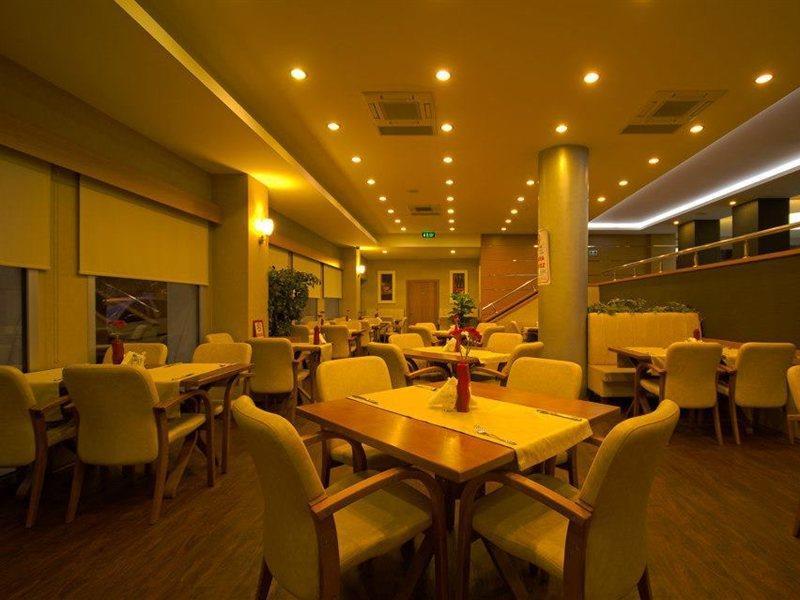 Kordon Hotel Alsancak Esmirna Exterior foto